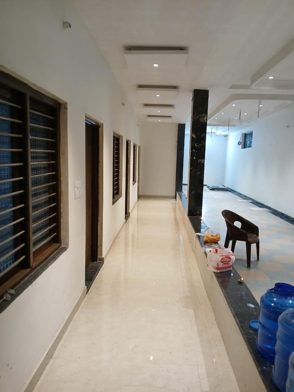 Hotel Jaipur In, Jatipura Parikrama Marg Near Mukharvind Temple Govardhan Zewnętrze zdjęcie